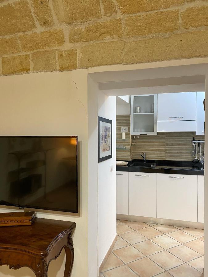 La Dimora Del Mercante - Puglia Mia Apartments Monopoli Exterior foto
